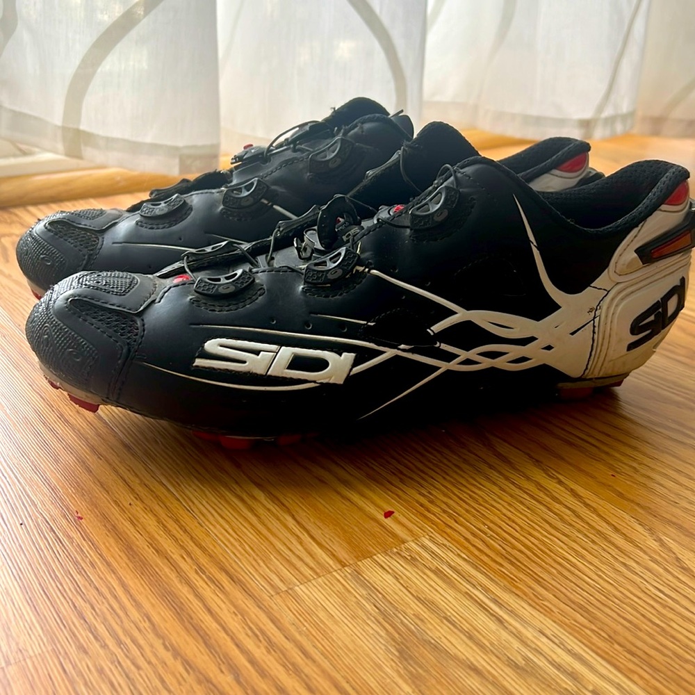 SIDI Dragon (Carbon) Men's cycling shoes size 9 1/2